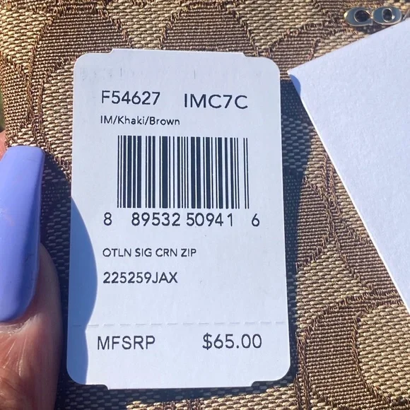 COACH signature wristlet , NWT - Picture 11 of 14